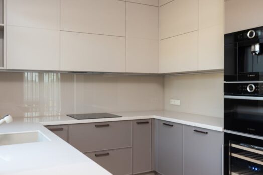 Chłodząca szafka kapilarna: spiżarnia bez prądu do kuchni i na balkon (−6–10°C względem otoczenia)