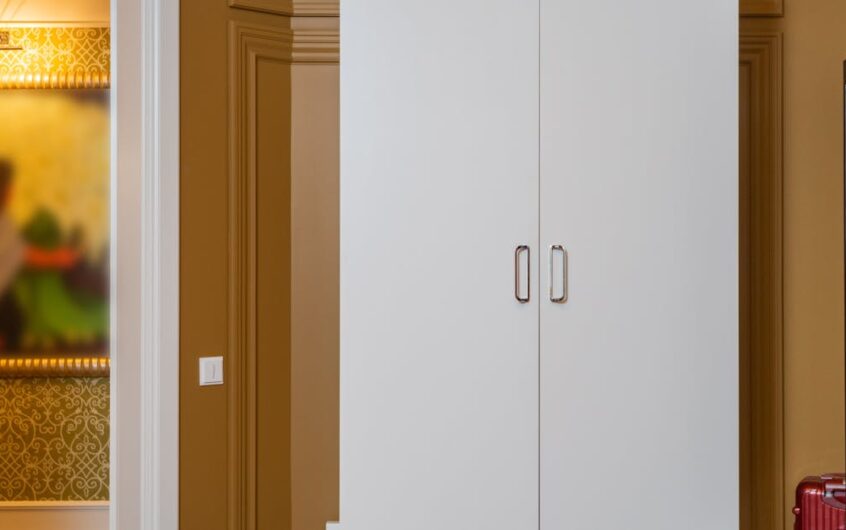 Meble z pamięcią ciepła: ukryte panele i szafy z materiałami zmiennofazowymi (PCM) dla pasywnego chłodzenia i dogrzewania domu