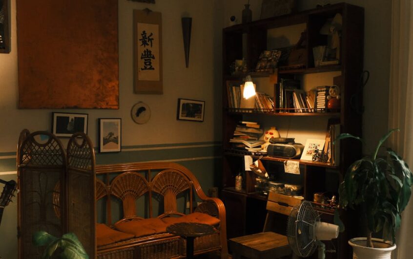 Regał, który oddycha: cichy regał‑oczyszczacz powietrza do salonu i biura (DIY, Smart, piękny)